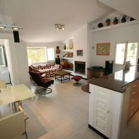 Acogedora 10 Con Piscina Privada, Cerca De Calas, En Tres Calas, - Hisp-217-23